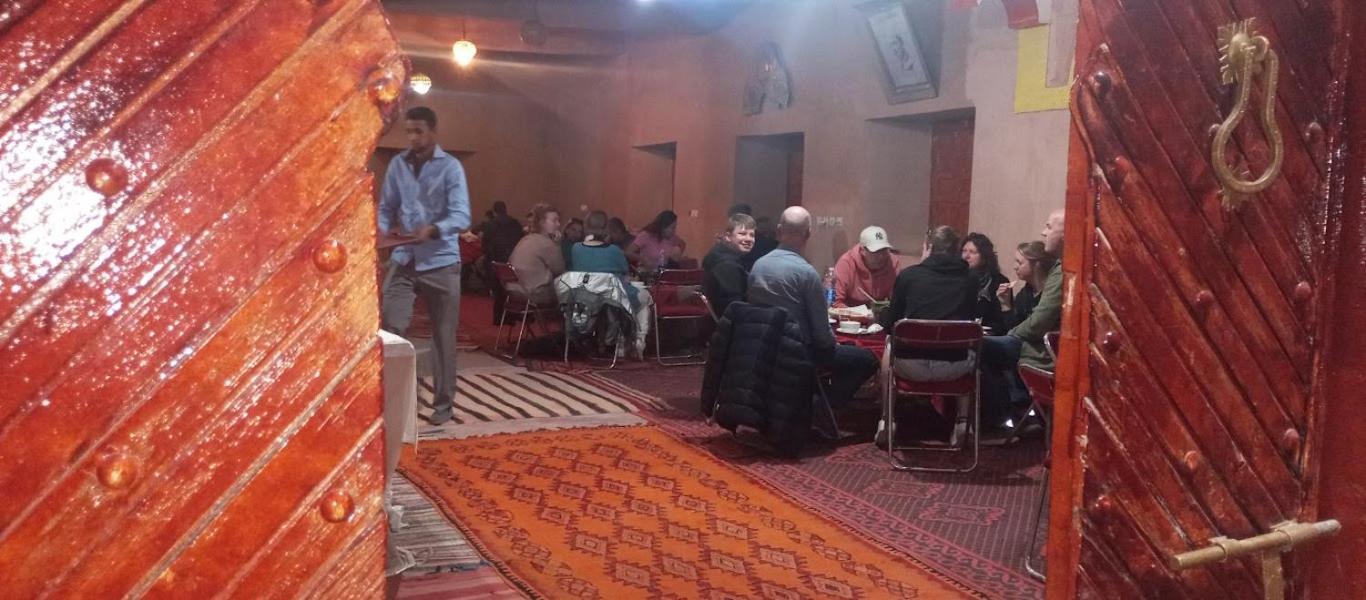 Auberge Restaurant Tissili " Oasis De Fint" Eksteriør billede